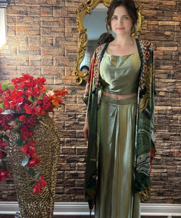 Green pleated drape skirt with shrug