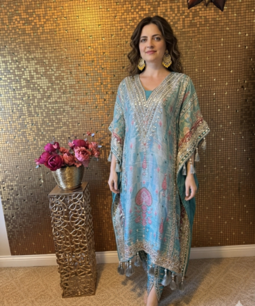 Light blue kaftan with embroidery