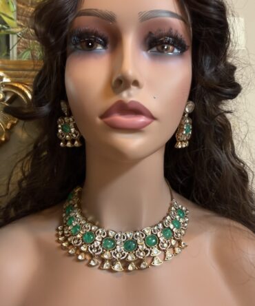 Emerald green  stone jewelry