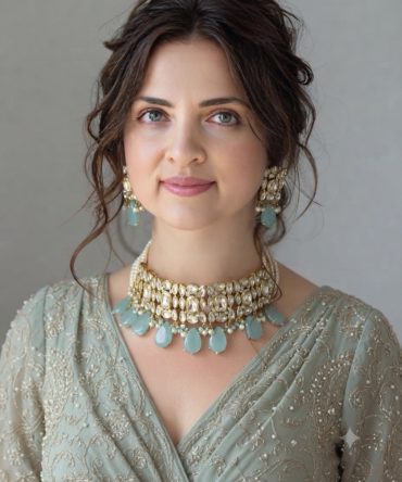 Beautiful kundan choker set