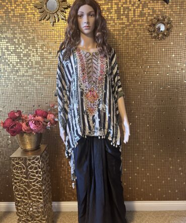 Beautiful pleated skirt set