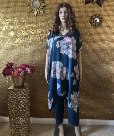 Stunning blue kaftan style cord set