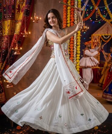 Beautiful corset with white lehenga