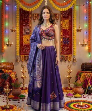 Beautiful purple Navratri lahenga