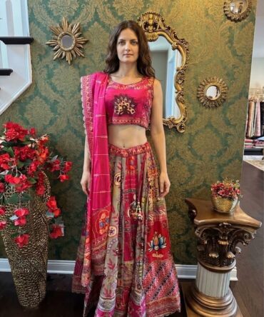 Beautiful red printed lehenga / ready to ship
