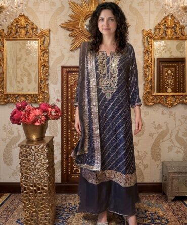 Very beautiful banarsi look embroidered palazzo set